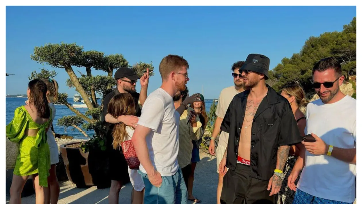 Denis Alibec s-a întâlnit cu Kevin de Bruyne în vacanță. „Valorai 100 de milioane”