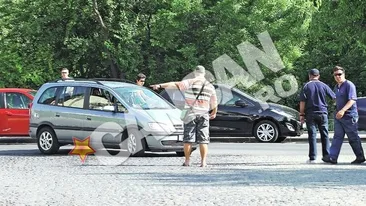 Parcagii din Bucuresti, maestri ai supravietuirii pe timp de criza. Bani la minut sub ochii politiei