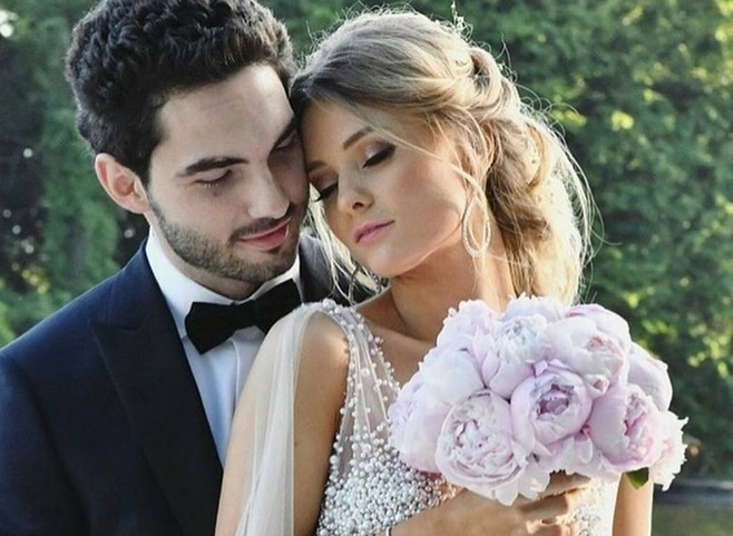 Oana Matache şi soţul ei, Răzvan Mihuţ, vor deveni curând părinţii unei fetiţe