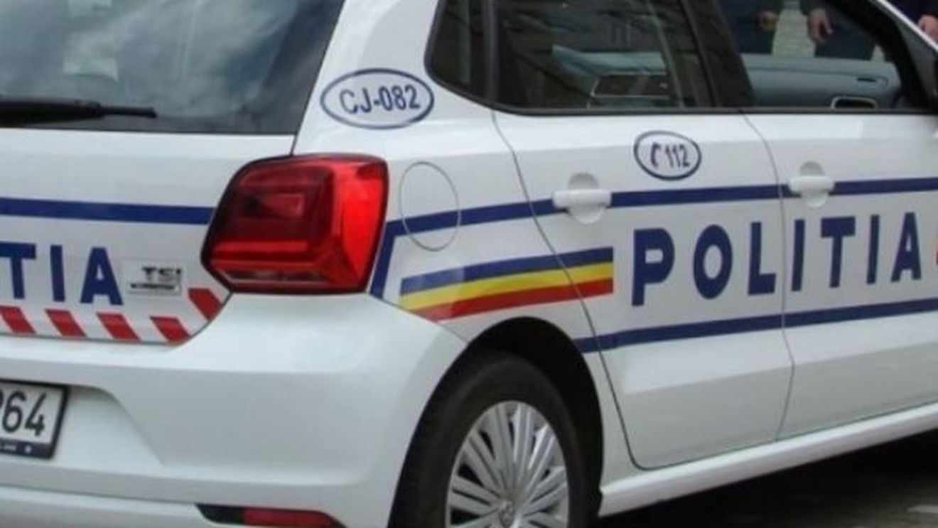 Neamț: Bărbat dat dispărut, după ce a coborât dintr-o mașină funerară și s-a rătăcit