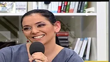 De ce a dispărut Analia Selis din showbiz? Află cum se pregăteşte să revină!