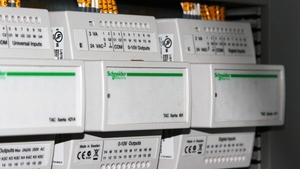 Cele 3 aparate electrocasnice pe care trebuie să le scoţi din priză imediat. Vă cresc factura la energie electrică fără să vă daţi seama