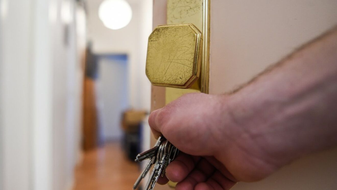 Un român din Germania, uluit total de prețul cerut ca să se mute în chirie: 6.000 de euro. Care e motivul proprietarului