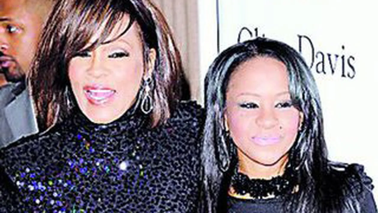 Bobbi Kristina a fost prinsa drogandu-se dupa ceremonia de inmormantare a mamei sale, Whitney Houston