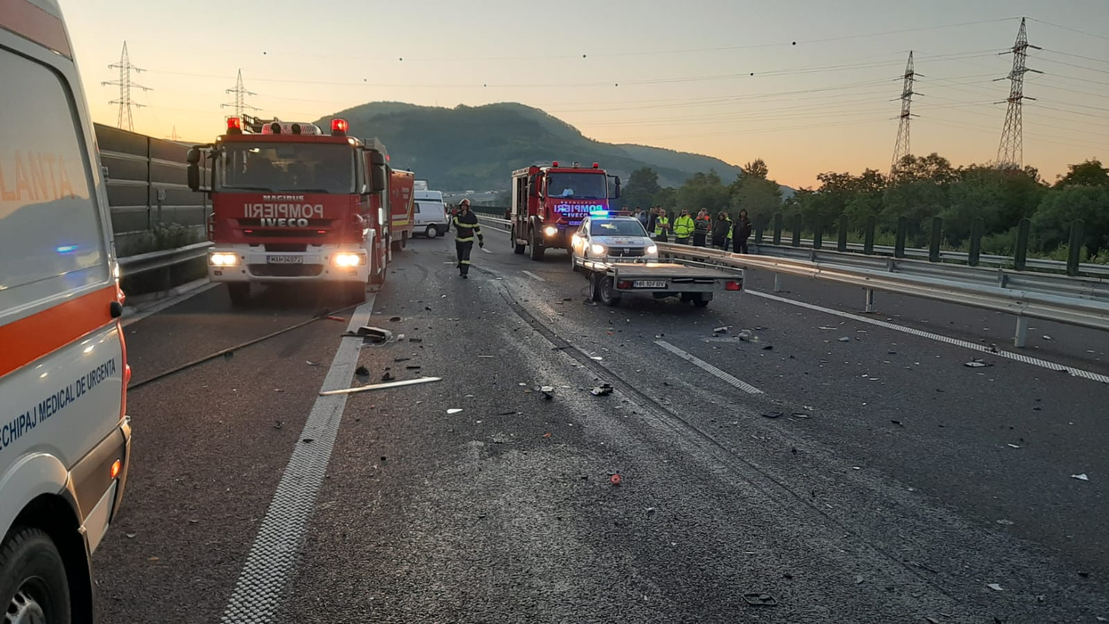 Tragedie pe A1. O mamă a murit, copiii și soțul, în stare gravă la spital