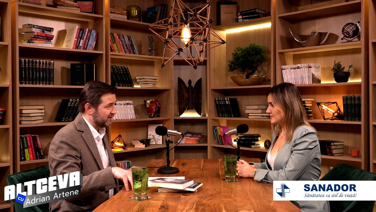 Urmărește interviul integral cu Andreea Săvulescu, sâmbătă, 15 ianuarie, de la ora 19.00, doar pe canalul de YouTube Altceva cu Adrian Artene / (Sursa: Captură video)