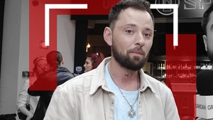 Cucu îl dă în vileag! Căsătoria, bat-o vina, Emi le-a “stricat” orânduiala băieților de la Noaptea Târziu!