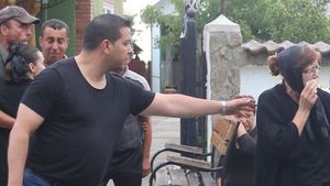 Mama Denisei, sfâşiată de durere! NU există cuvinte pentru imaginile astea