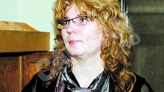 Presupusa fiica a lui Adrian Paunescu, Andreea Barlea, victorioasa dupa testul ADN! Vezi care sunt concluziile specialistilor de la IML!