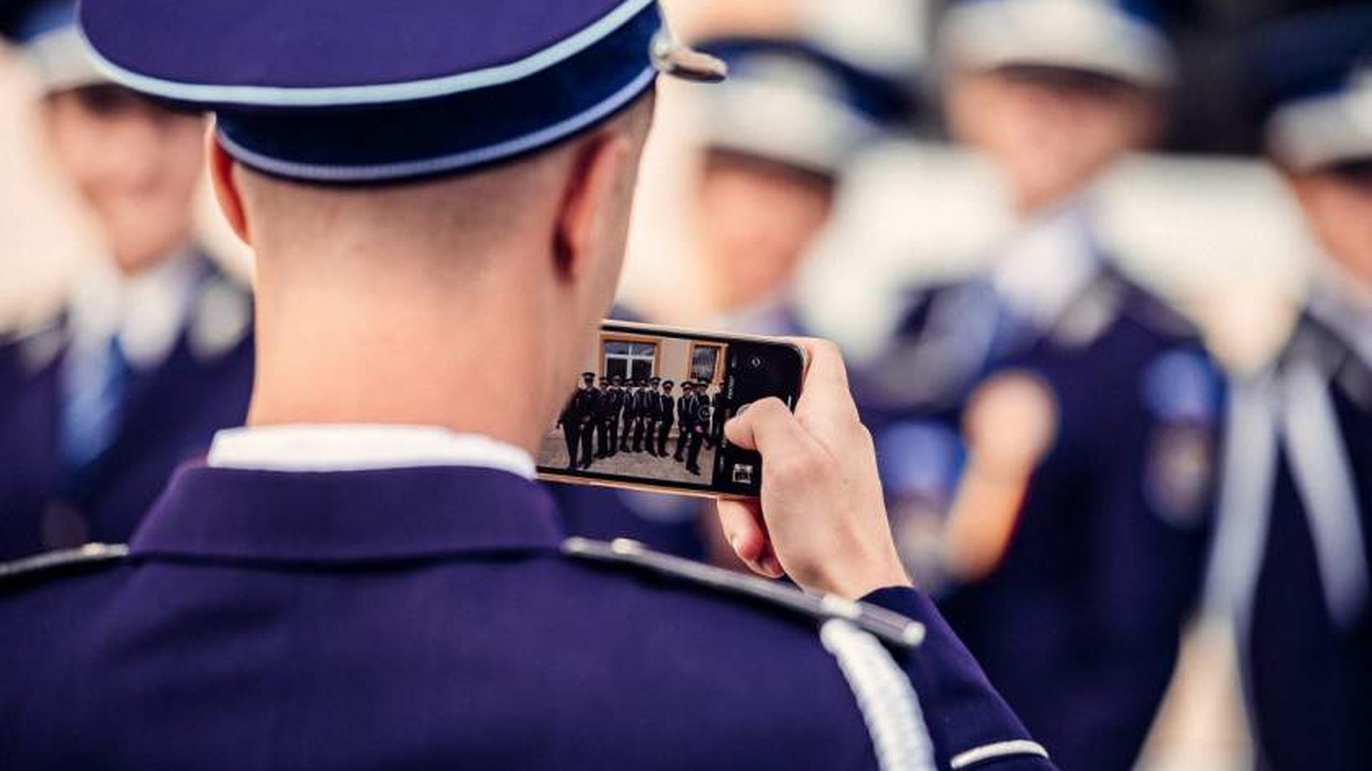 S-au găsit droguri în căminul Școlii de Poliție din Câmpina! Doi elevi au fost exmatriculați