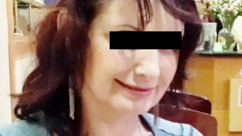 “Cicciolina” de Bacau a ajuns spaima americanilor! O pensionara jecmaneste bogatii de peste Ocean prin oferte erotice!