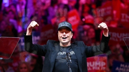 Elon Musk, cu chiuveta la Casa Albă. Fotografia care a stârnit un val de reacții