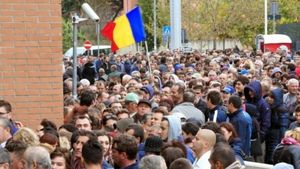 Ministrul Muncii, anunț important pentru românii din Diaspora. “Nu îi putem lăsa în situația de a nu mai avea ce să mănânce!” Ce li se pregătește