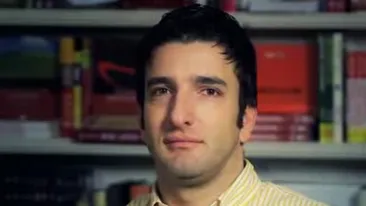 Nepotul cantaretei Veta Biris, executat de tatal sau si de mama vitrega! A vrut sa demonstreze ca nu are discernamant, dar...