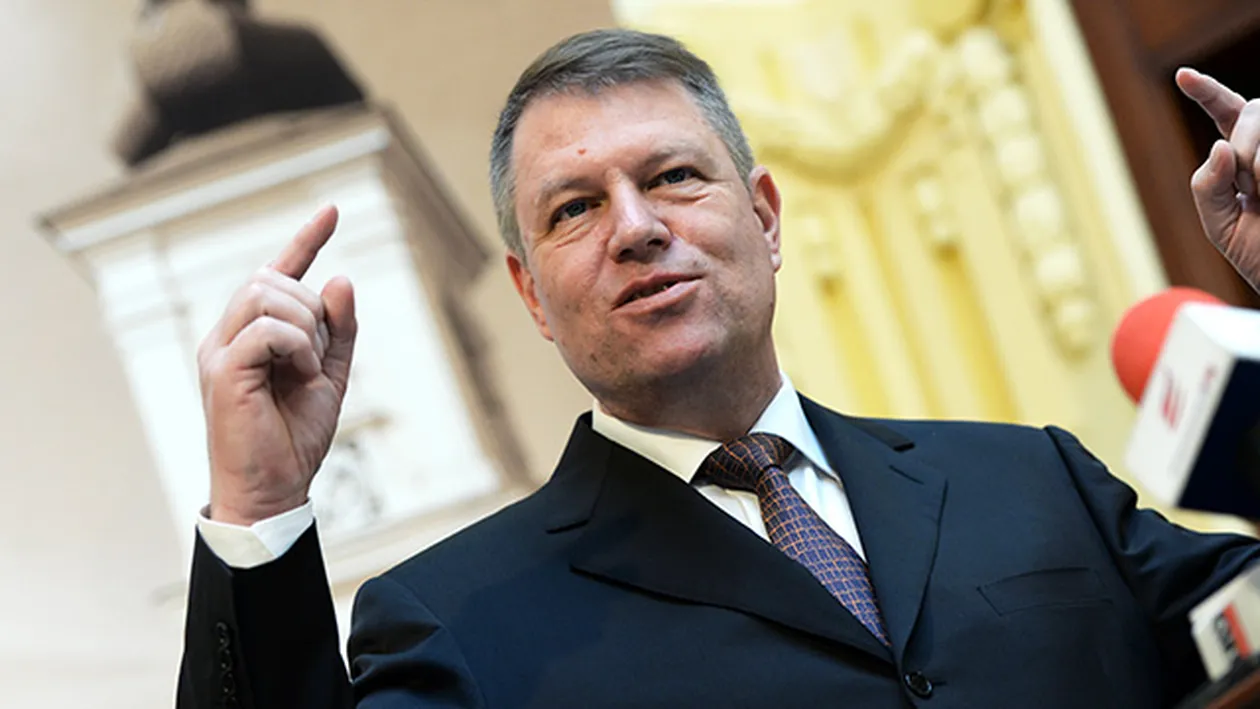 Mihai Razvan Ungureanu a fost numit consilier personal al presedintelui Klaus Iohannis