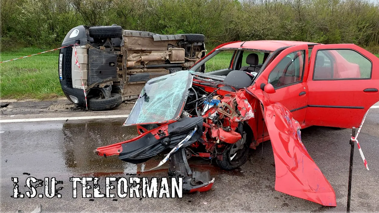 Accident înfiorător pe un drum din Teleorman! 7 oameni, printre care și o gravidă, și-au văzut moartea cu ochii. Cele trei autoturisme, transformate în gheme de fiare