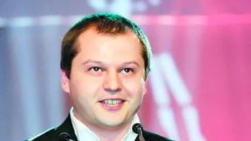 Adrian Porumboiu pregateste o mare investitie. Scoate milioanele ca sa-si vada fiul la Oscar