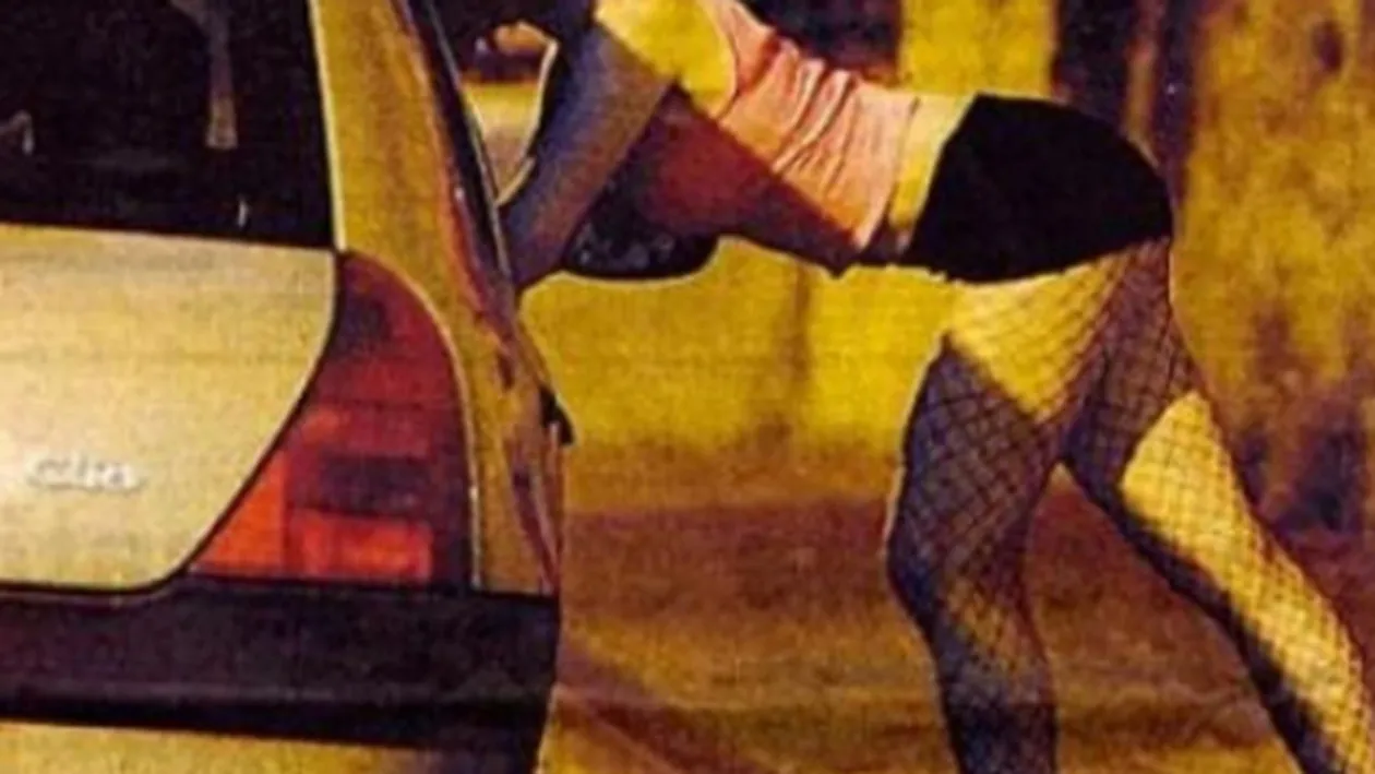 Bomba anului! O celebra prezentatoare Tv, acuzata ca se prostitueaza: Acum traieste cu un client!