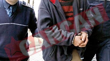 A recunoscut ca si-a violat fiica