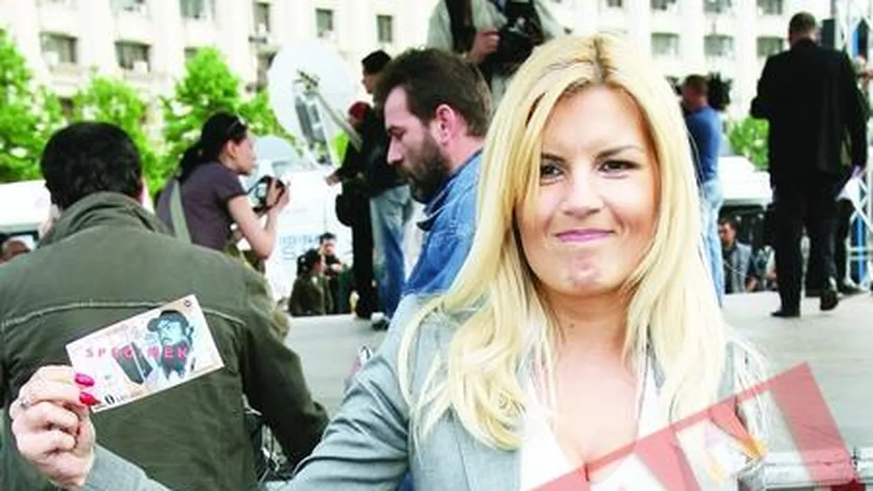 Site-ul Elenei Udrea, luat cu asalt