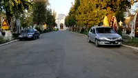 Ce a aparut in cimitir dupa moartea uneia dintre cele mai cunoscute tiganci din Capitala! Vezi ce au facut rudele pe alei!