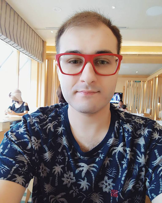 Roni, „şmecheraşul“ cu Porsche pe care poliţiştii l-au oprit cu focuri de armă