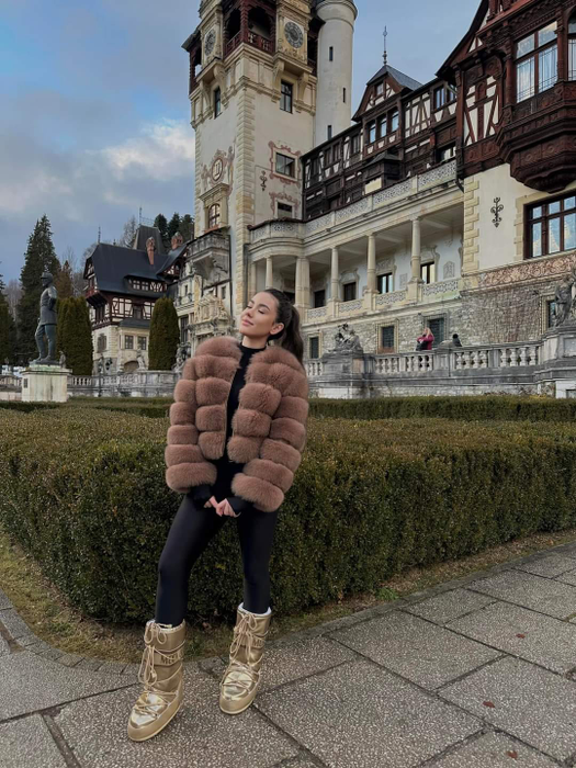 Emilia Ghinescu se mândrește cu fiica ei, Erika/ Sursa foto: Facebook