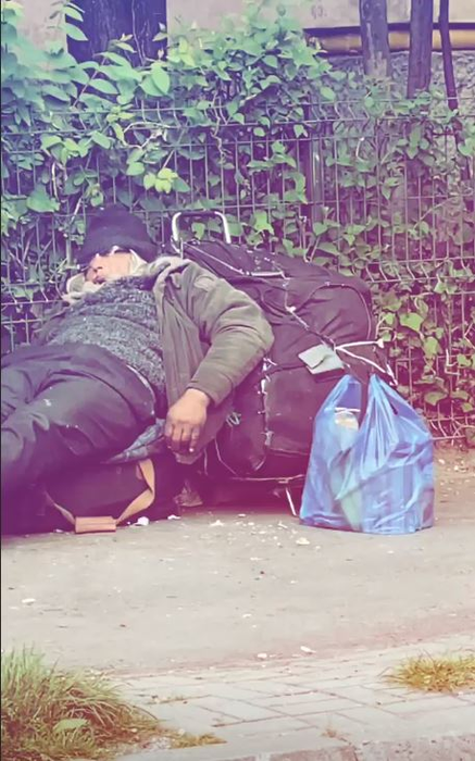 Mihai Bendeac, în lacrimi după ce i-a dat de pomană unui bărbat fără adăpost! A avut un șoc când a aflat identitatea acestuia