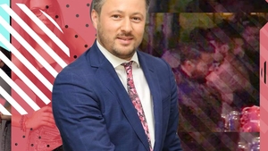 Fostul senator Cici a tăbărât pe iubita lui într-un bar, iar noi avem filmările!