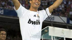 Cristiano Ronaldo a semnat un contract publicitar de 24 de milioane de euro!