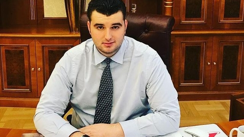 Victoraș Micula s-a logodit. Ce iubită frumoasă are!