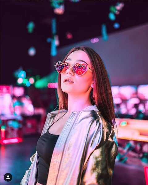 Mimi, prima vloggeriță din România care a strâns un milion de urmăritori pe Instagram