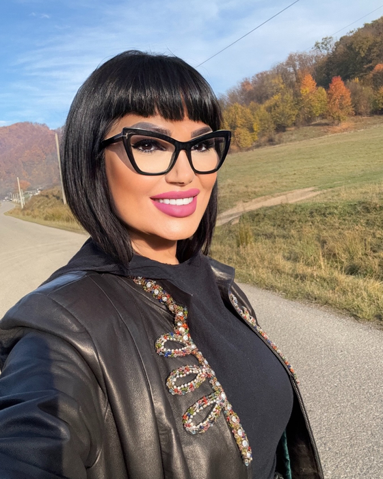 Ozana Barabancea a cântat live pe TikTok și a urmat „potopul”! Internauții au taxat-o: „Legenda zice că vecinii sunt traumatizați”
