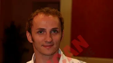 Mihai Traistariu incaseaza 1.500 de euro pe concert