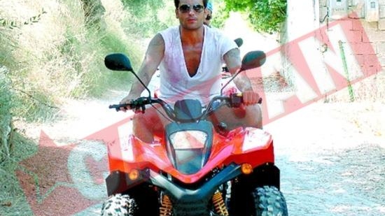 Radu Valcan si-a tatuat tot corpul