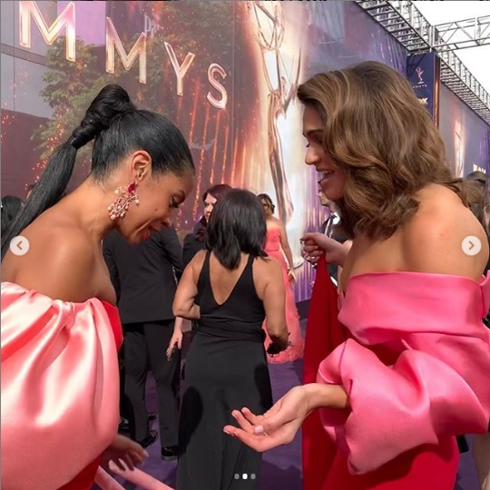 Cele mai frumoase ținute de la Premiile Emmy 2019! Emilia Clarke, Kim Kardashian și Zendaya sunt în topul celor mai bine îmbrăcate vedete