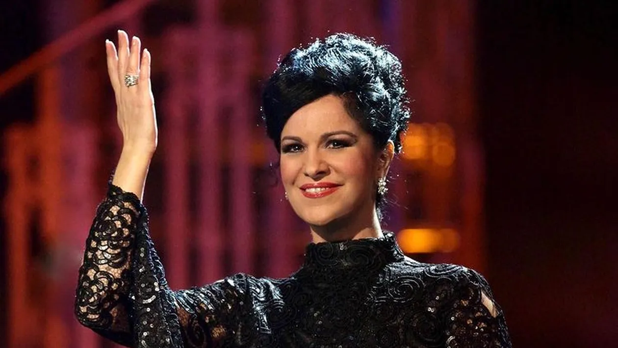 Angela Gheorghiu se iubește de 9 ani cu un bărbat mai tânăr cu 22 de ani. Cine este și cum arată partenerul sopranei