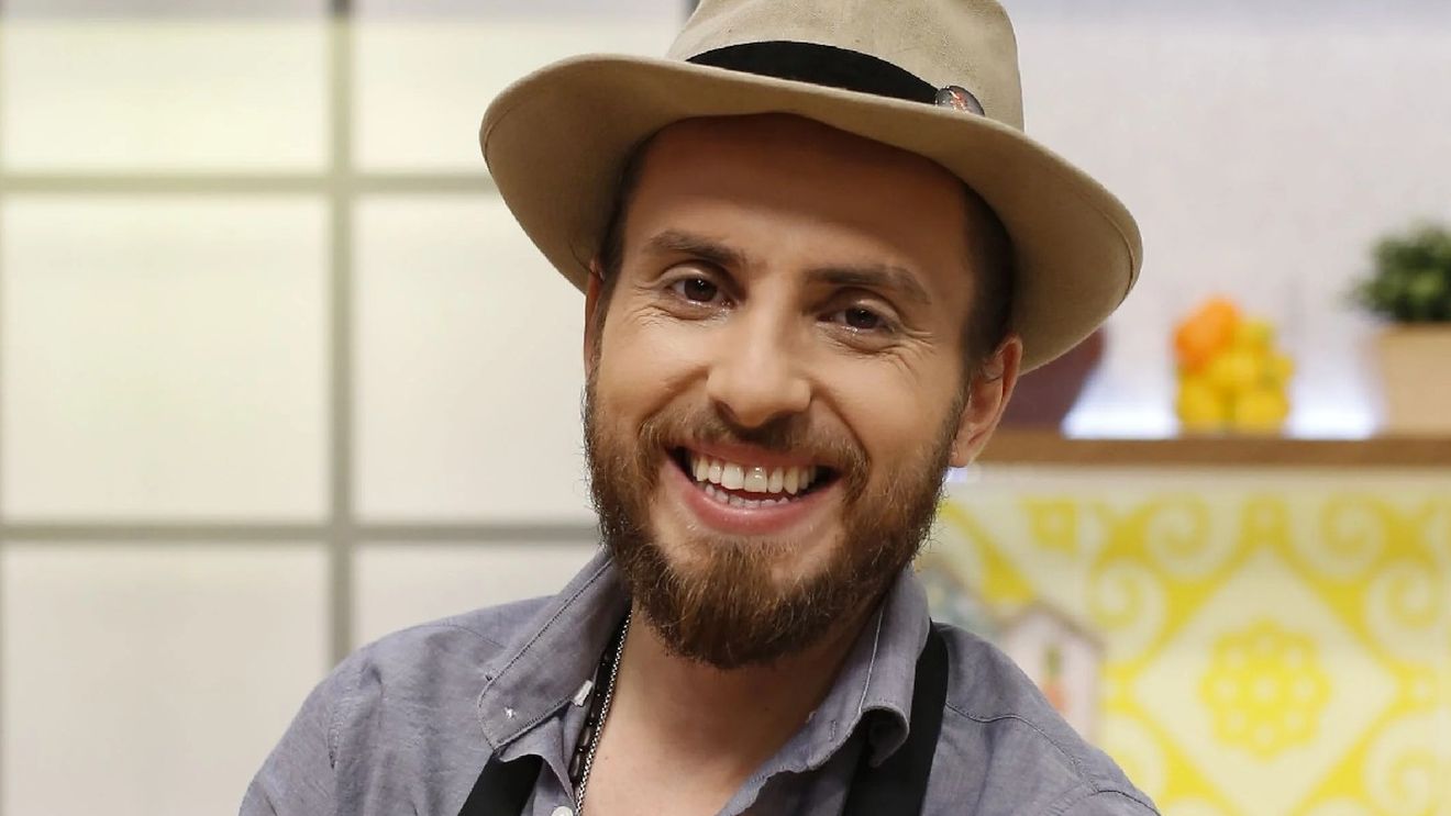 Încă o vedetă a încălcat legea! Chef Foa ar fi fost prins conducând sub influența substanțelor interzise