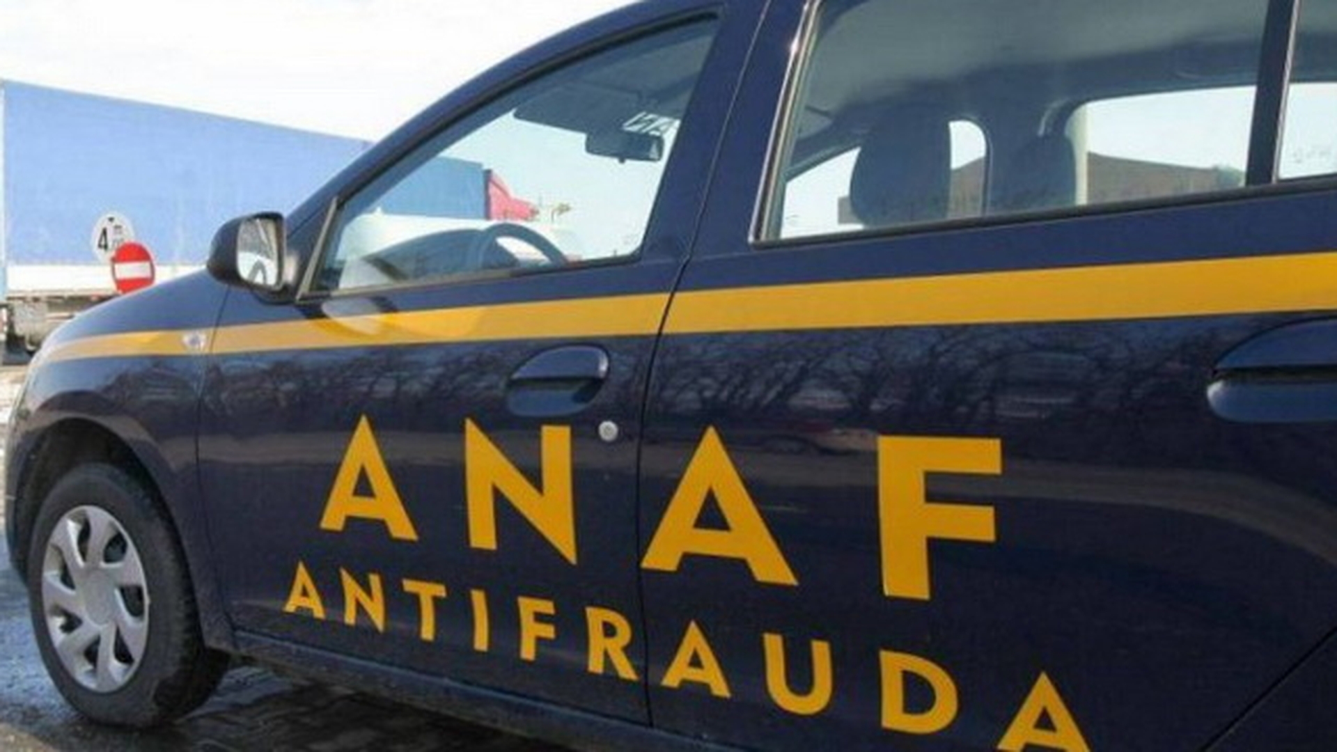 Frauda in numele ANAF! Romanii, pacaliti sa completeze un formular cu datele de pe card!