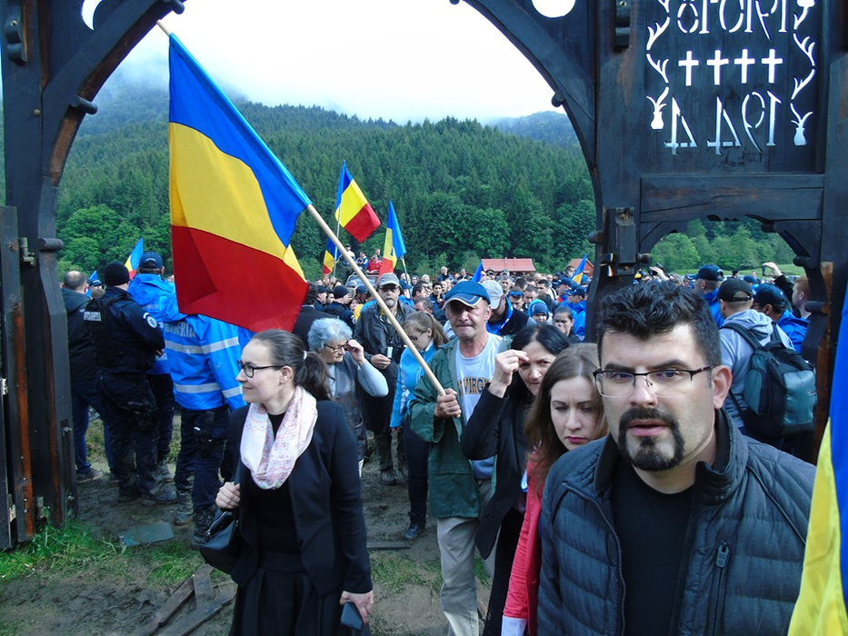 Adevărul despre evenimentele de la Cimitirul Internațional al Eroilor din Valea Uzului