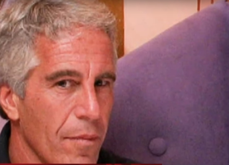 Miliardarul pedofil Jeffrey Epstein, găsit mort în celula sa. Care este cauza decesului