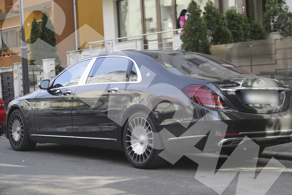 Cristi Borcea și-a luat ultimul model de Maybach,
mai ”calificat” decât al lui Gigi Becali!