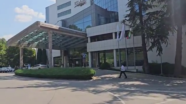 Cum arată cazarea de 1.700 de lei pe noapte pe care un român a închiriat-o în Albena, Bulgaria