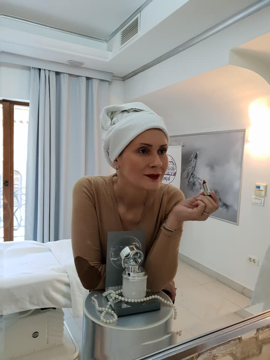 Alessandra Stoicescu, mândră de cât de mare i-a crescut burtica de gravidă. Cum s-a pozat vedeta de la Antena 3