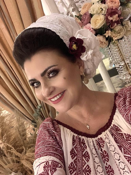 Steliana Sima are o căsnicie de peste trei decenii (Foto: Facebook)