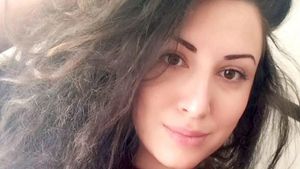 ”Eu sunt RALUCA, "curva" de pe net” Mesajul acestei tinere de 30 de ani a stârnit mari controverse