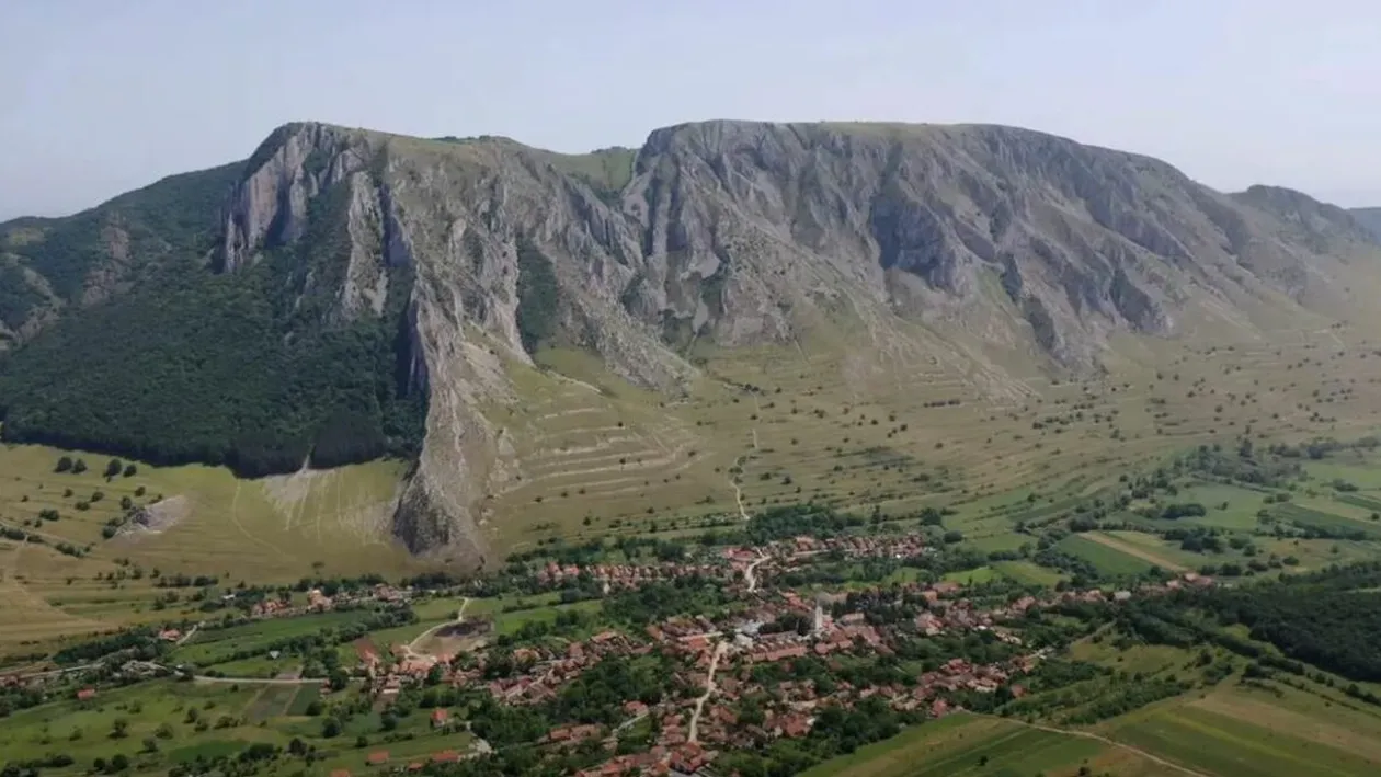 Rimetea, tărâmul inedit din inima Transilvaniei. A fost desemnată destinația anului 2024