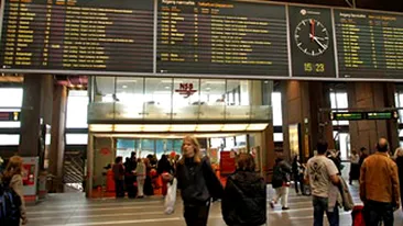 A nascut in toaleta unui aeroport, si-a strangulat bebelusul si l-a aruncat la gunoi