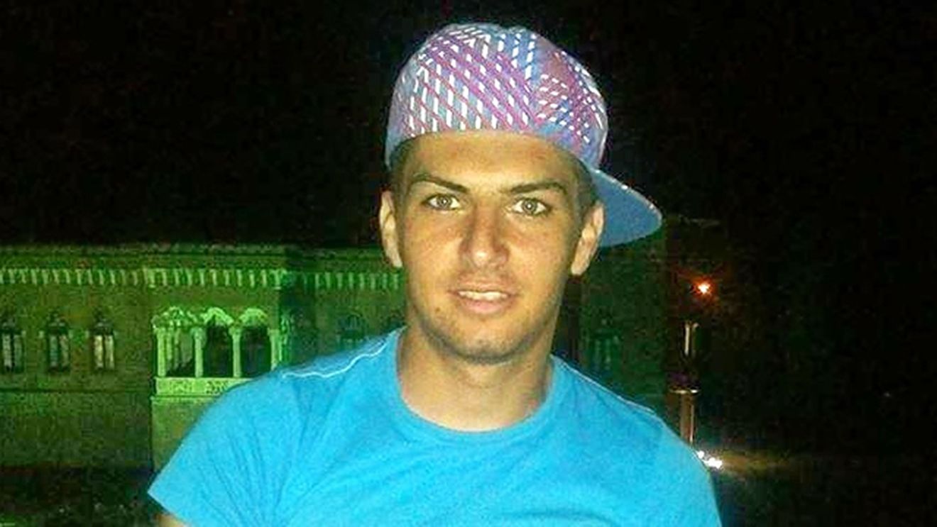 Acesta este autoturismul in care si-a gasit sfarsitul rapidistul Alexandru Ionita! "Daca avea o masina mai scumpa, scapa . Pacat"