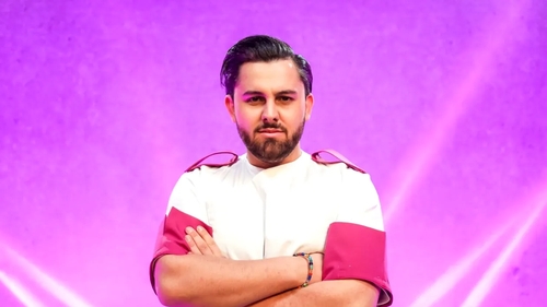 Janni Alexandridis, câștigătorul Chefi la Cuțite 2023, relație specială cu un artist de talie internațională: „Ne înțelegem foarte bine”